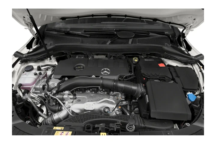 $28988 : 2021 GLA 250 4MATIC® image 9