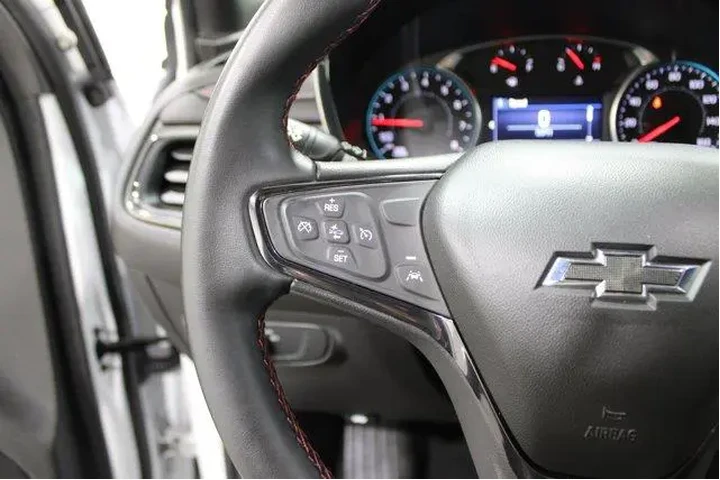 $24911 : Chevrolet Equinox 2023 4x4 R image 10