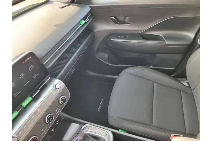 $23495 : Hyundai KONA 2025 SE 4dr Cro image 10