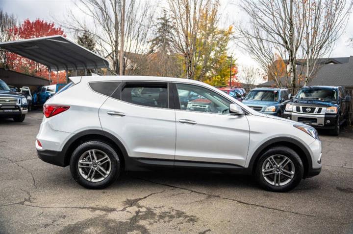 $10888 : 2017 Santa Fe Sport 2.4L image 9