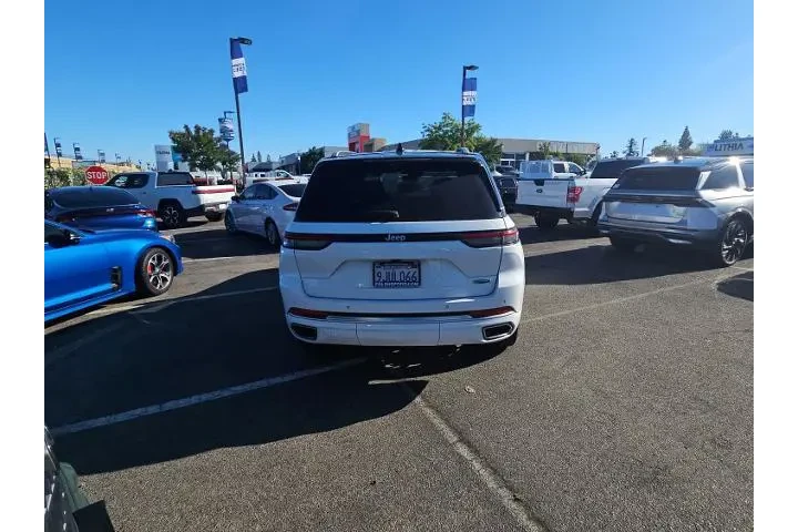 $37500 : Jeep Grand Cherokee 2023 4x2 image 7