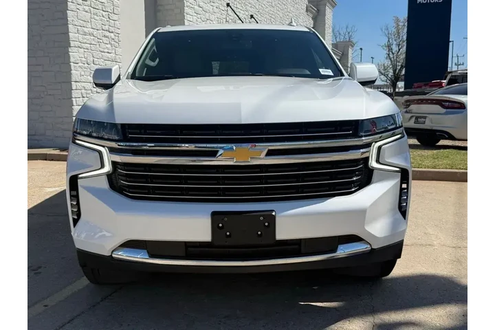 $39505 : Chevrolet Tahoe 2021 4x2 LT image 3