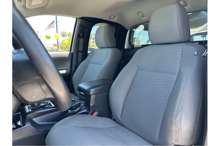 $21887 : 2020 Tacoma 2WD SR image 8