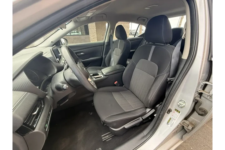 $15587 : Nissan Sentra 2023 SV 4dr Se image 9