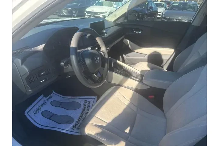 $23495 : Honda Accord 2023 EX 4dr Sed image 10