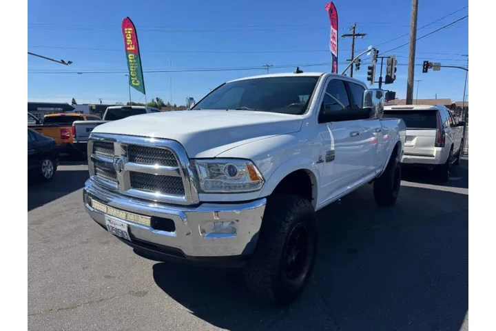 $30998 : 2014 RAM 2500 Laramie Longhorn image 5