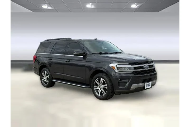 $35999 : Ford Expedition 2022 4x2 XLT image 7