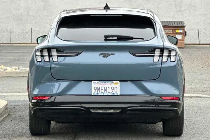 $24885 : Ford Mustang Mach-E 2023 Pre image 8