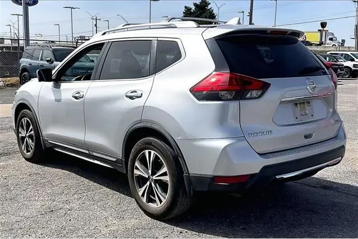 $11740 : Nissan Rogue 2017 AWD S 4dr image 3