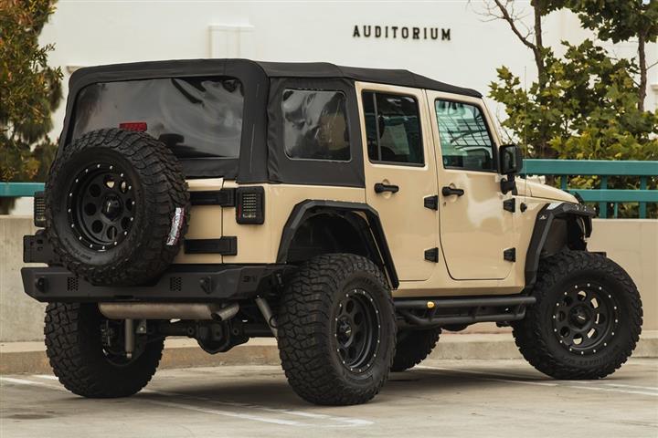 2018 Wrangler JK Unlimited Sp image 3