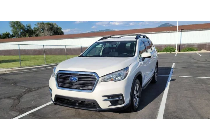 $19300 : 2020 Ascent Premium 7-Passeng image 5