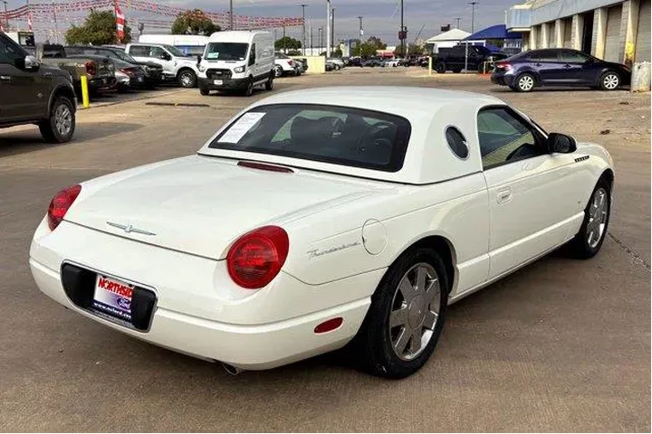 $18977 : Ford Thunderbird 2003 Deluxe image 8