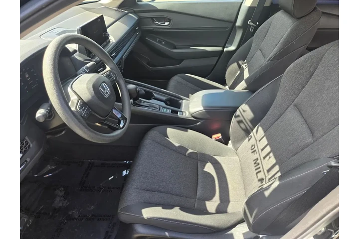 $27998 : Honda Accord 2024 EX 4dr Sed image 10