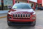 $15587 : 2017 Cherokee Latitude 4x4 thumbnail