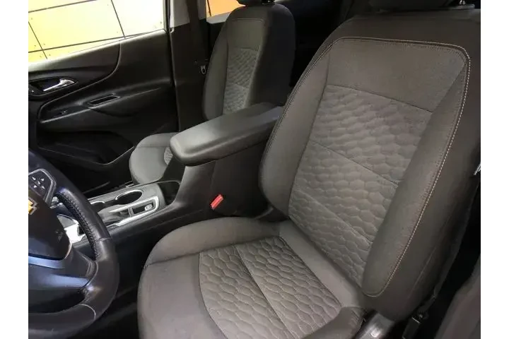 $13909 : Chevrolet Equinox 2018 4x4 L image 10