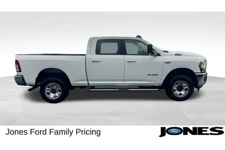 $29290 : Ram 2500 2020 4x4 Big Horn 4 image 3