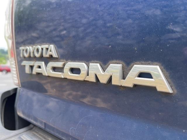 $24998 : PRE-OWNED 2015 TOYOTA TACOMA image 7