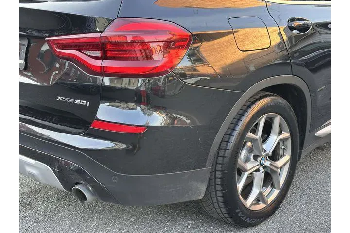 $24904 : BMW X3 2021 AWD xDrive30i 4d image 9