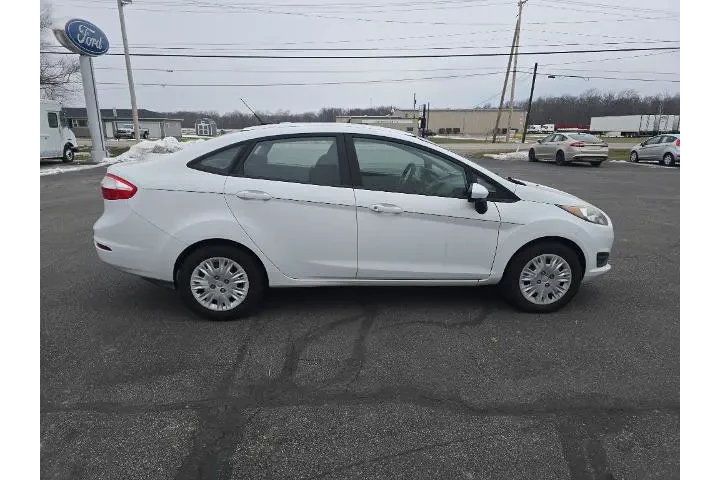 $7995 : Ford Fiesta 2015 S 4dr Sedan image 5