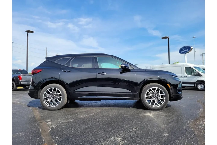 $34895 : Chevrolet Blazer 2025 RS 4dr image 2