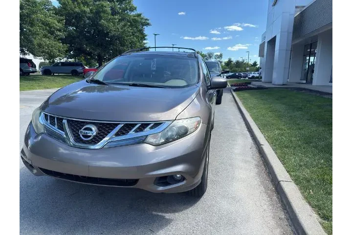 $7977 : Nissan Murano 2011 AWD S 4dr image 2
