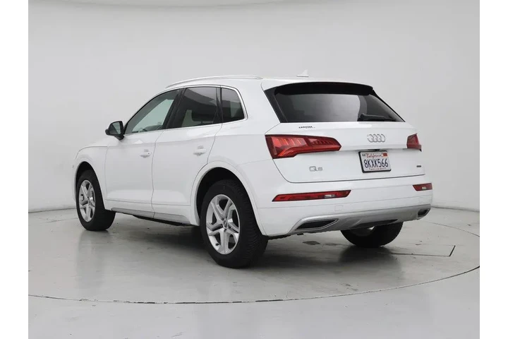 $18998 : Audi Q5 2019 AWD quattro Pre image 2