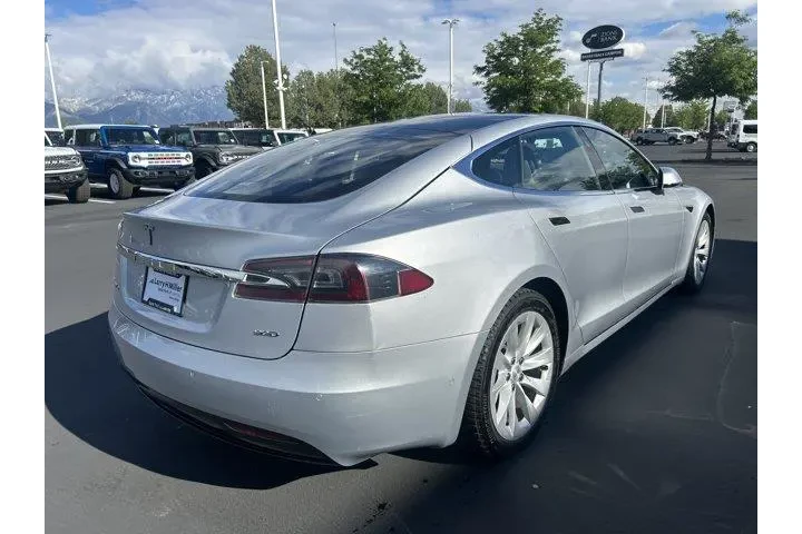 $24521 : Tesla Model S 2017 AWD 60D 4 image 6