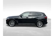 $37988 : 2021 X5 xDrive40i thumbnail