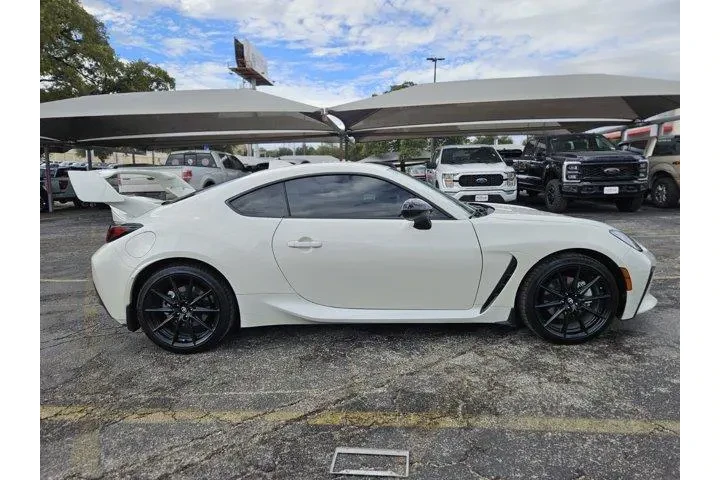 $34500 : Toyota GR86 2025 Premium 2dr image 2