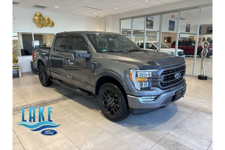 $39992 : Ford F-150 2023 4x4 XLT 4dr image 1