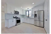 $2460 : 3 Bedroom Home in West Adams thumbnail