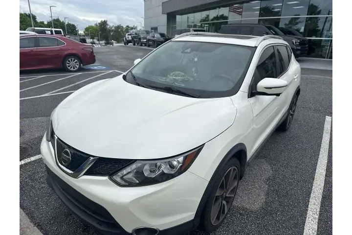 $16998 : Nissan Rogue Sport 2019 S 4d image 1