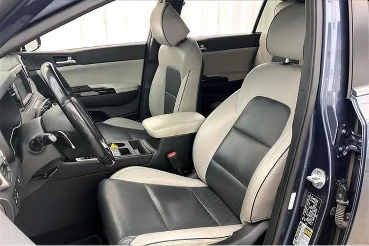 $10690 : Kia Sportage 2018 AWD EX 4dr image 8