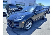 $35910 : 2021 Macan thumbnail