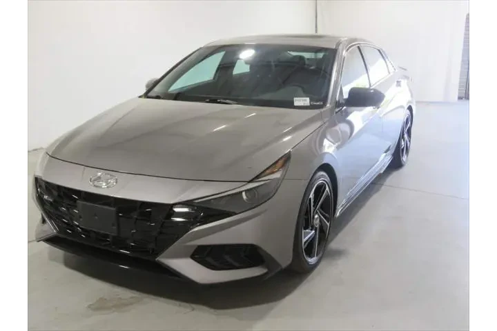 $23940 : Hyundai ELANTRA 2023 N Line image 1
