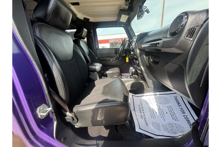 $18980 : 2017 Wrangler Unlimited 4WD 4 image 8