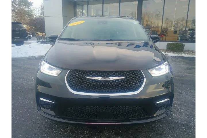 $29995 : Chrysler Pacifica 2024 Touri image 2