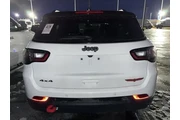 $25500 : Jeep Compass 2024 4x4 Trailh thumbnail