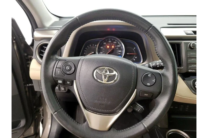$18998 : Toyota RAV4 2015 Limited 4dr image 10