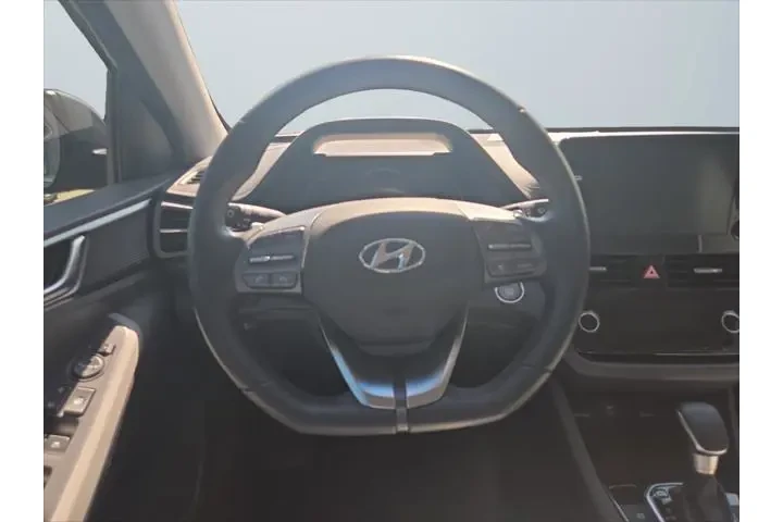 $20179 : Hyundai IONIQ Hybrid 2022 SE image 6