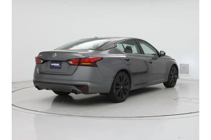 $17998 : Nissan Altima 2021 2.5 SR 4d image 8