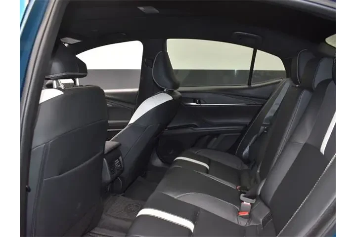 $25142 : Toyota Camry 2025 SE 4dr Sed image 10