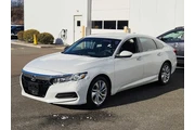 $15866 : Honda Accord 2019 LX 4dr Sed thumbnail