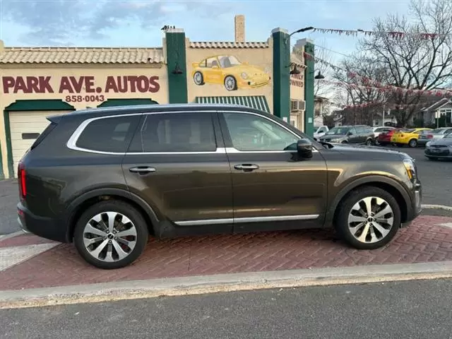 $25995 : 2022 Telluride S image 4