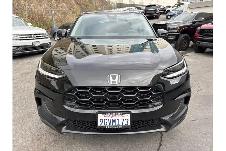 $24388 : Honda HR-V 2024 AWD LX 4dr C image 2