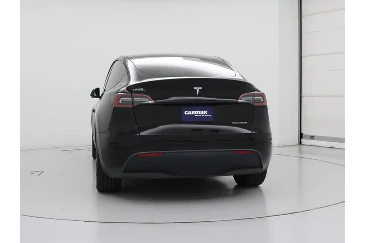 $26998 : Tesla Model Y 2022 AWD Long image 6