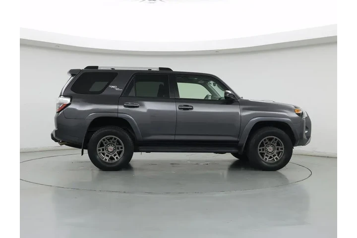 $31998 : Toyota 4Runner 2018 4x4 SR5 image 7
