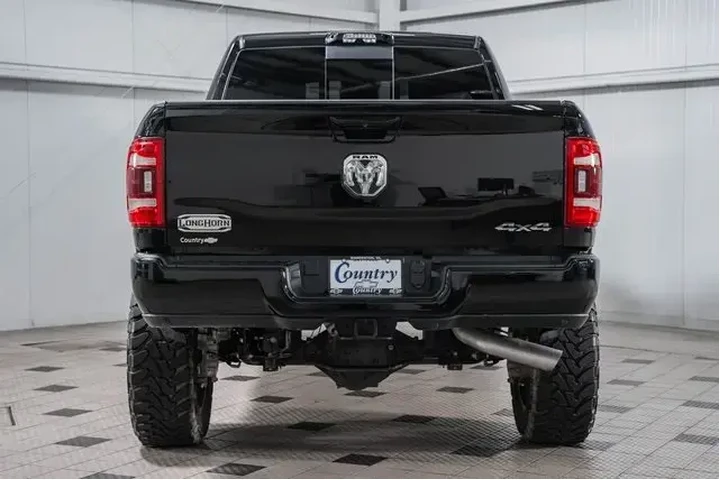 $69500 : Ram 2500 2023 4x4 Limited Lo image 7