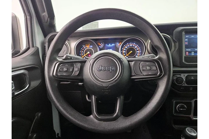 $26998 : Jeep Wrangler 2023 4x4 Sport image 10