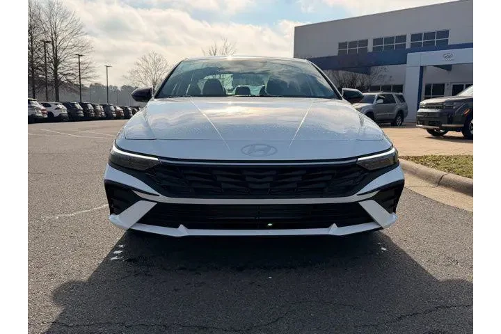 $23341 : Hyundai ELANTRA 2026 SEL Spo image 2